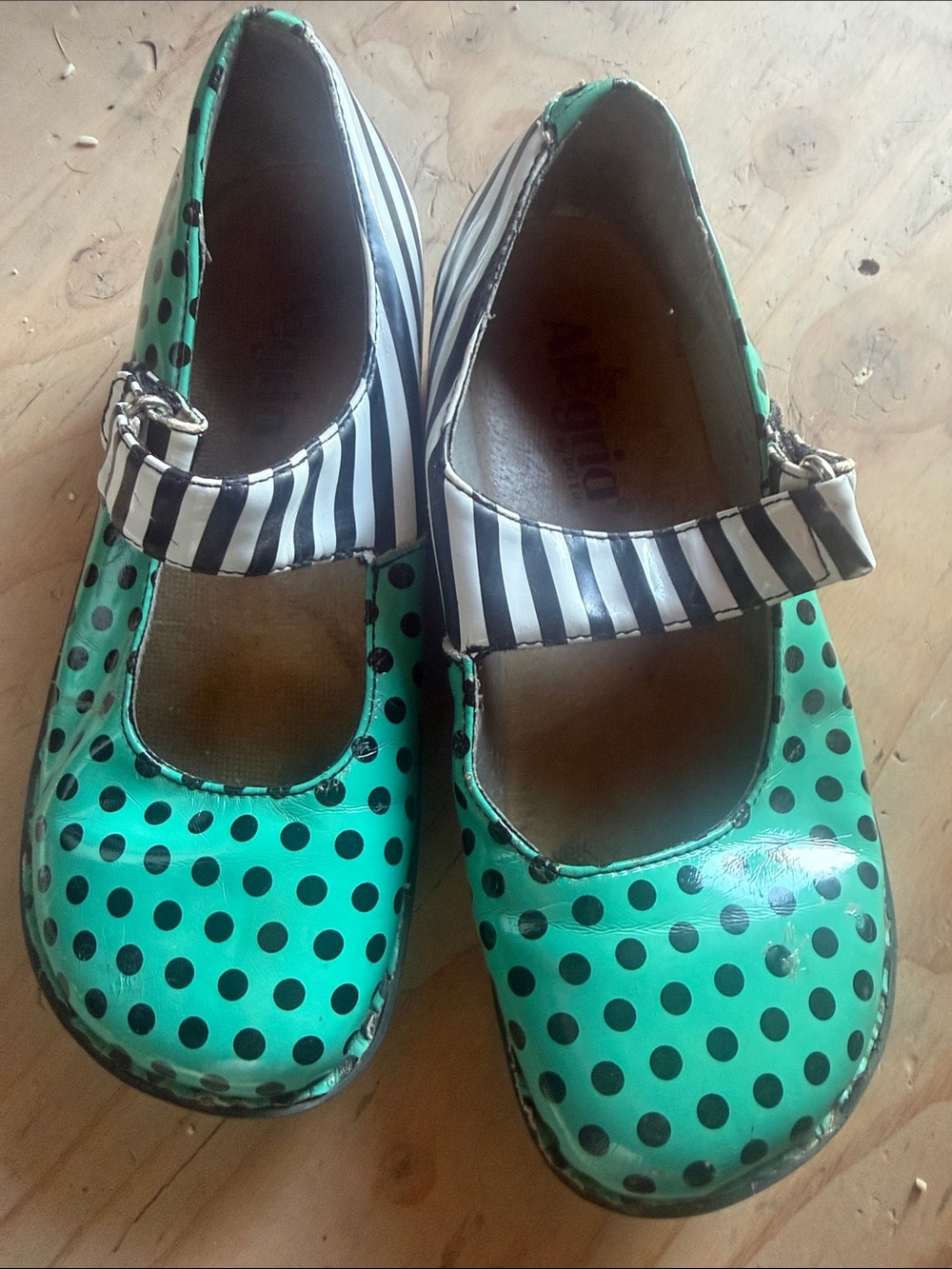 Alegria Kids Mary Jane Shoes — Teal with Black Polka Dots